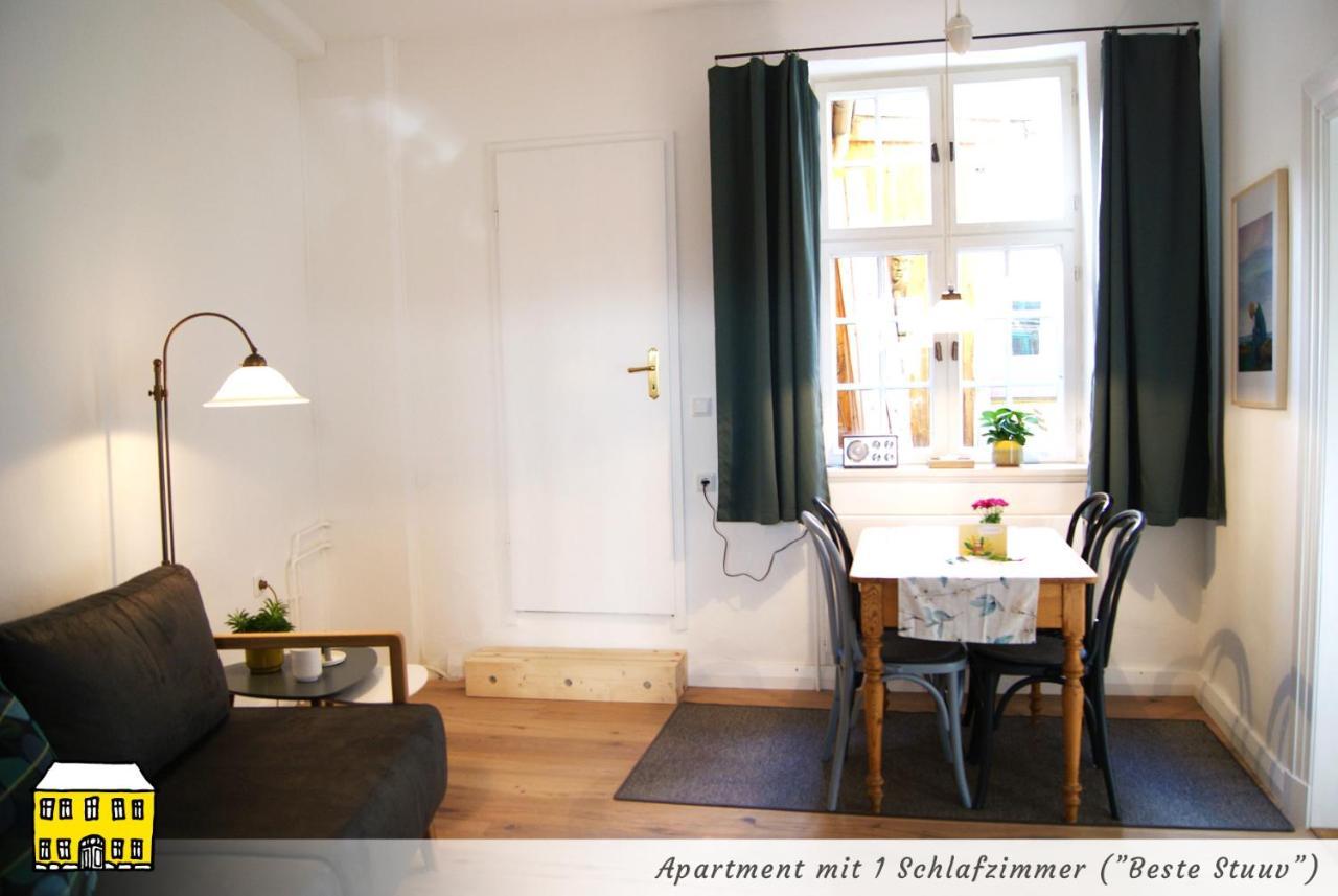 Das Gelbe Haus - Drei Besondere Ferienwohnungen Flensburg Exterior foto
