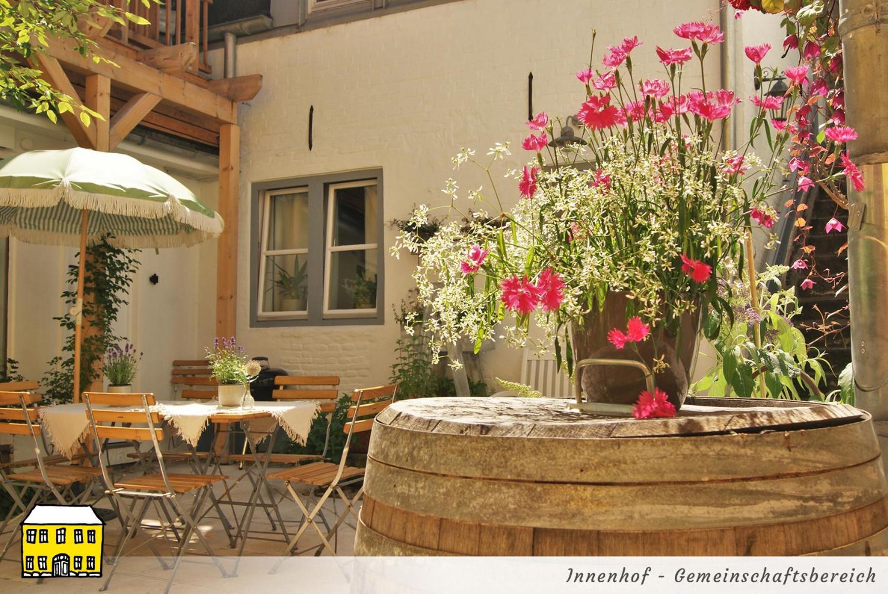 Das Gelbe Haus - Drei Besondere Ferienwohnungen Flensburg Exterior foto